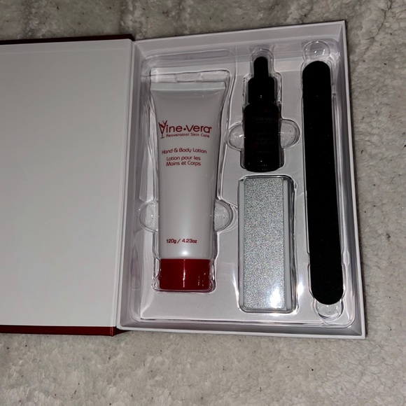 60 bucks each of them, I have 5! - Picture 6 of 8